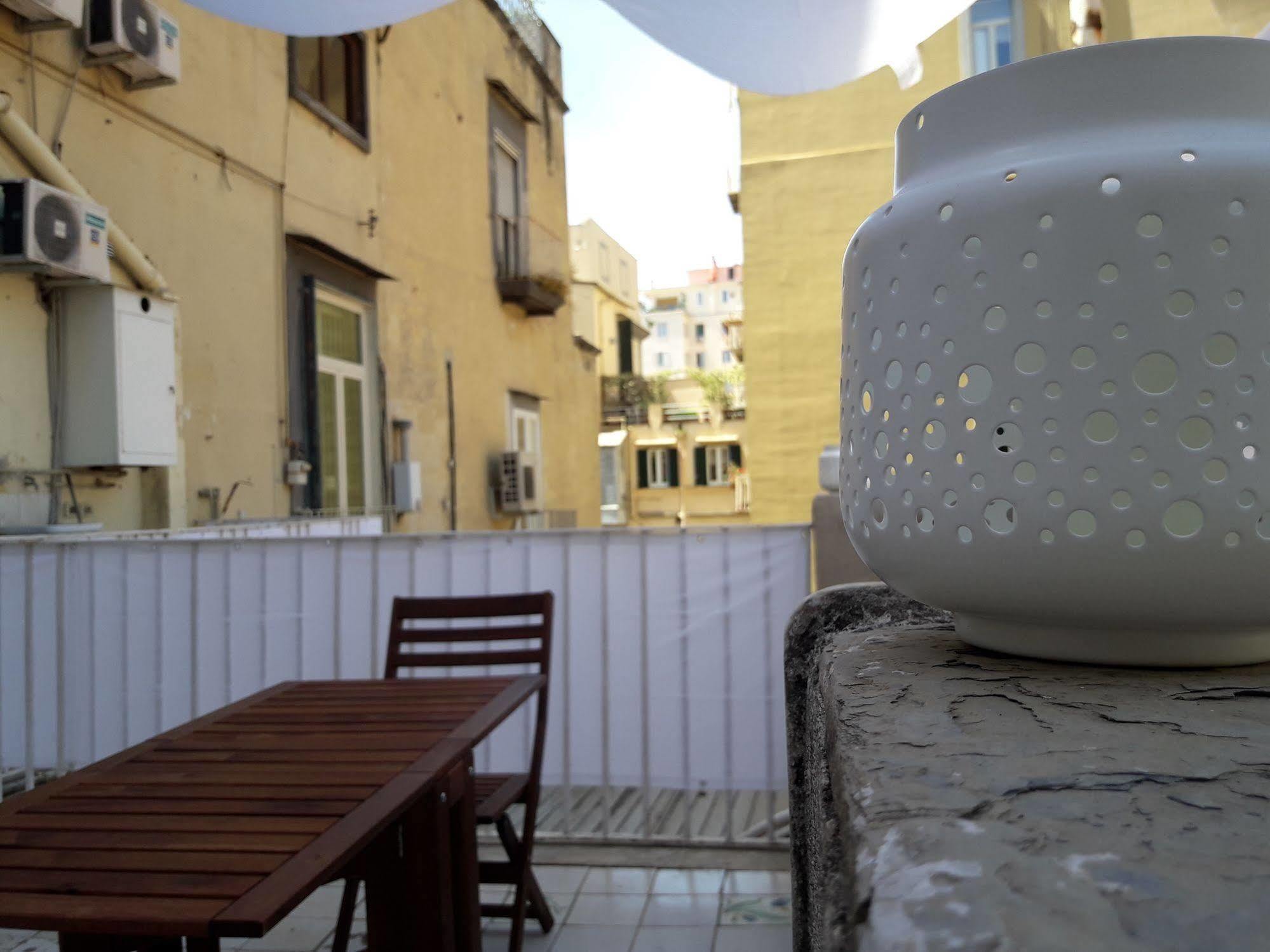 B&B Palazzo Satriano Napoli Exterior foto