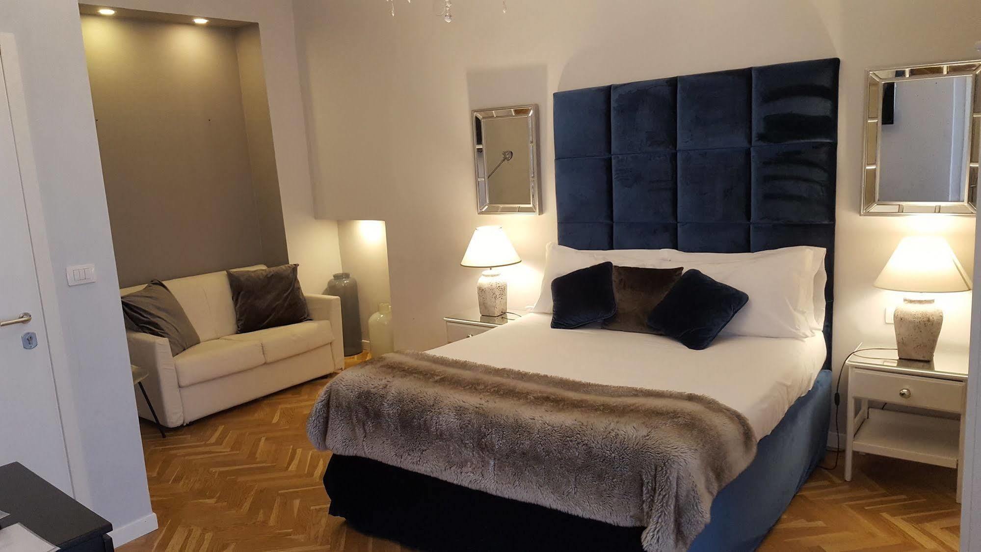 B&B Palazzo Satriano Napoli Exterior foto