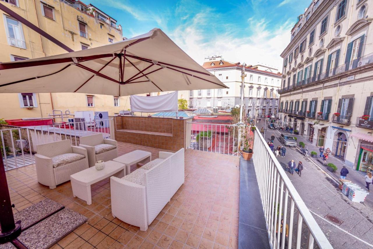 B&B Palazzo Satriano Napoli Exterior foto